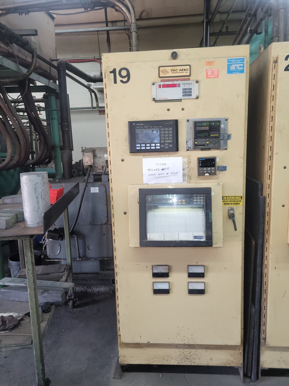 2 Bar Quenching Vacuum Furnace 24″ X 24″ X 48″