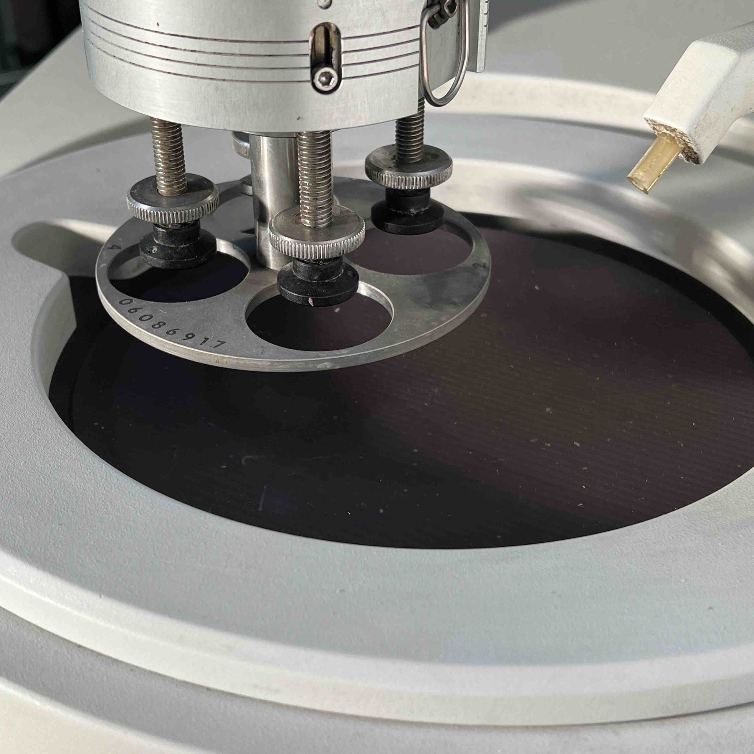 Struers LaboPol-20 Semi-Automatic Polisher – 8” Disc
