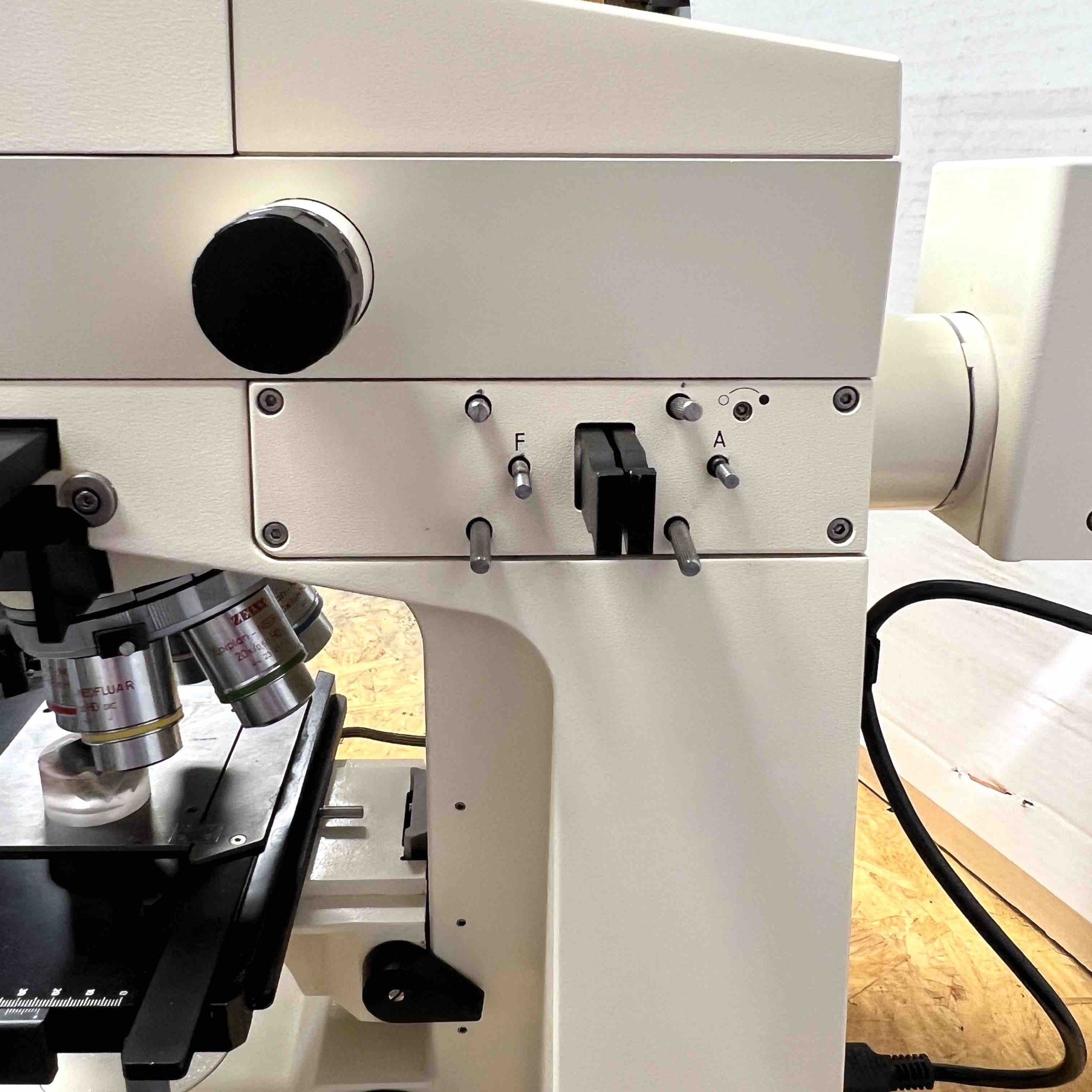 Zeiss AxioPlan Upright Materials Microscope
