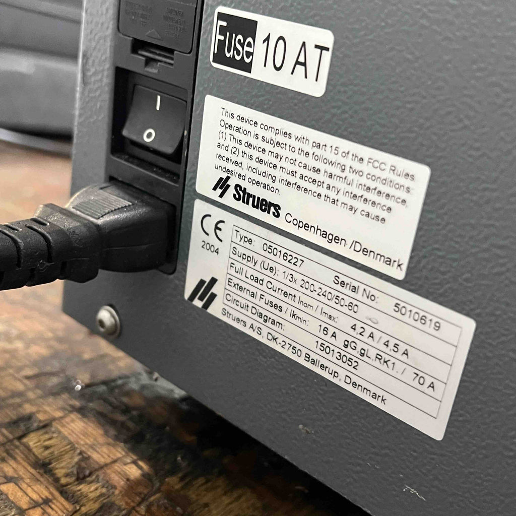 Struers Accutom-50 Precision Saw