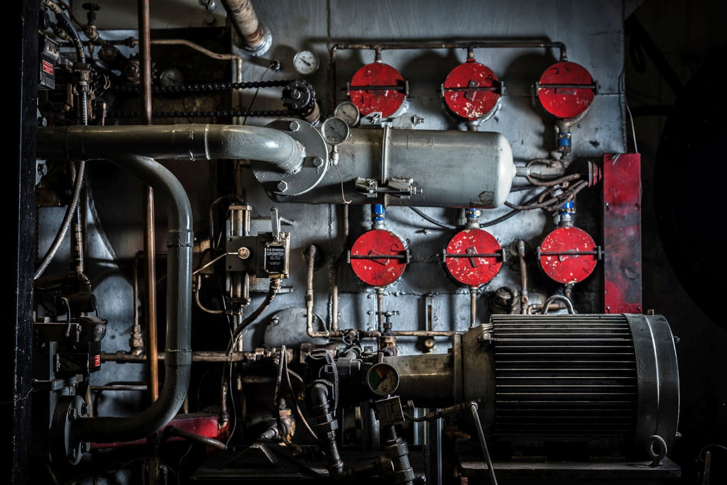 Vacuum Oil Quench Furnace