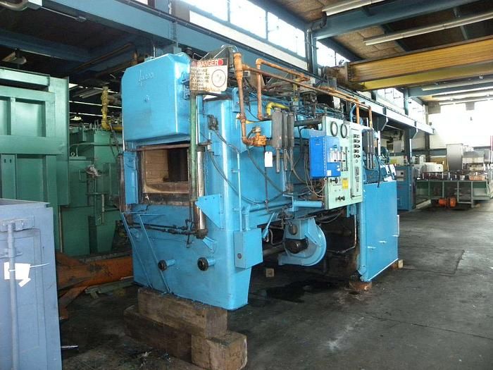 T8 Integral Quench Furnace
