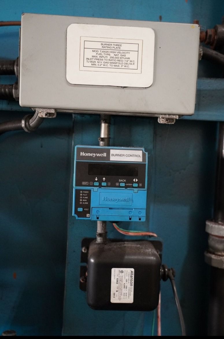 Box Furnace 84"W x 72"L x 60"H, Gas-Fired