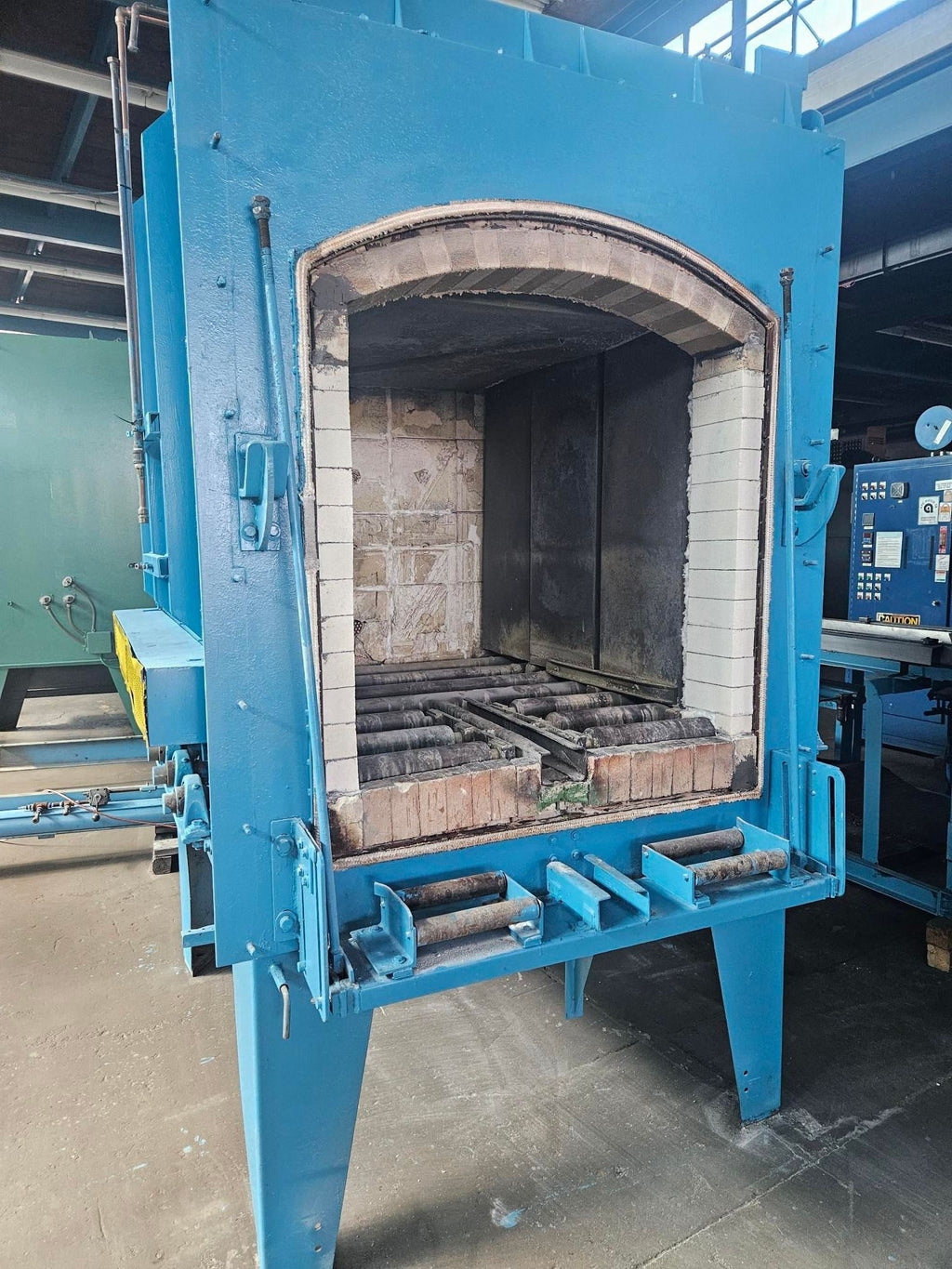 Box Tempering Furnace, 36" x 48" x 36", 1400F