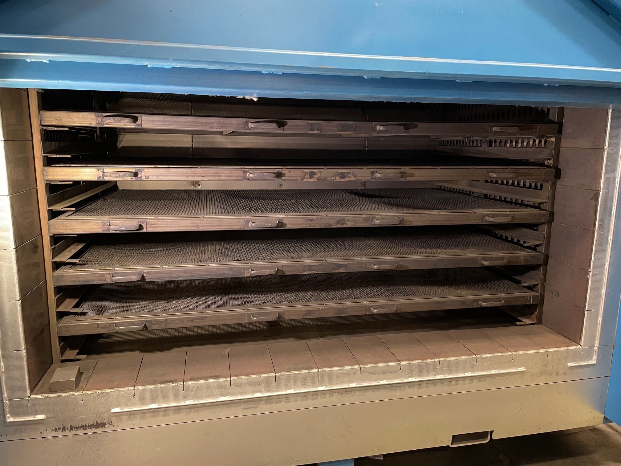 Batch Furnace 1300F, 72"W x 48"H x 48"L work zone