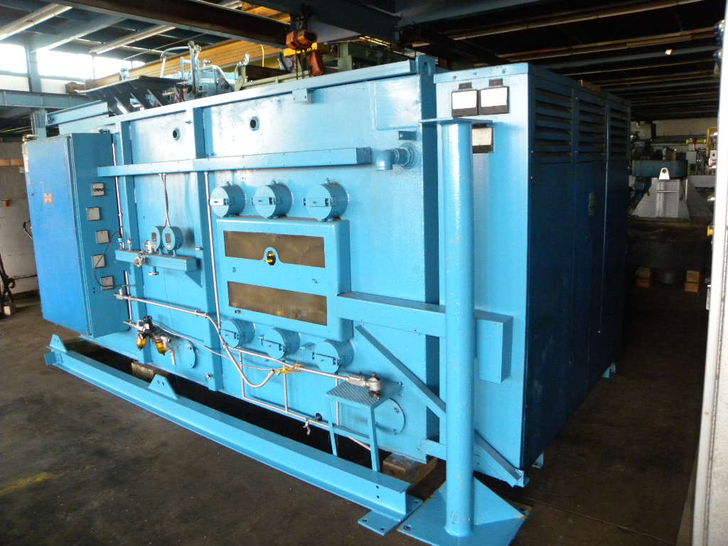 In-Out Style Vacuum Oil Quench Furnace