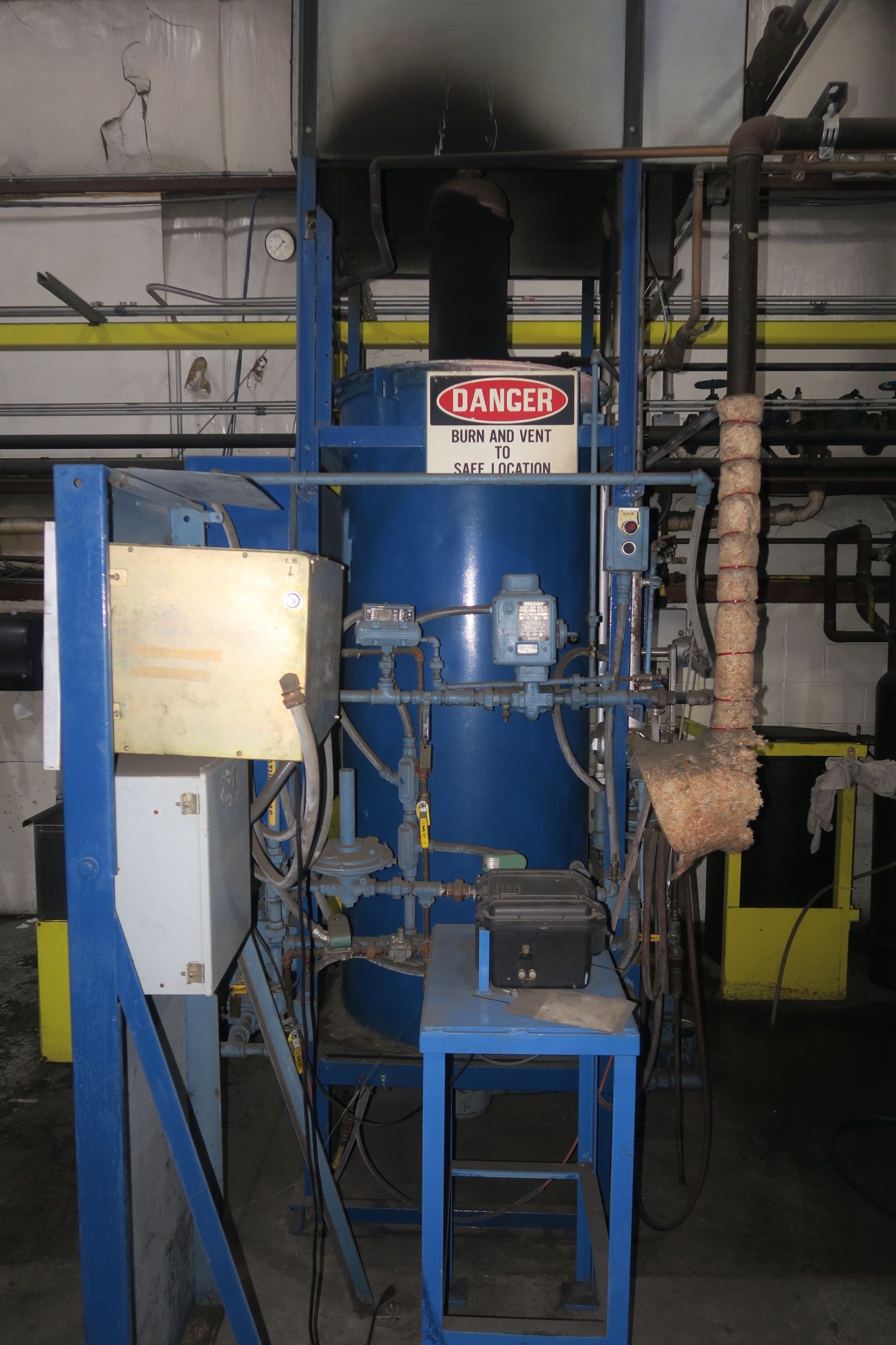 Surface Endothermic Generator