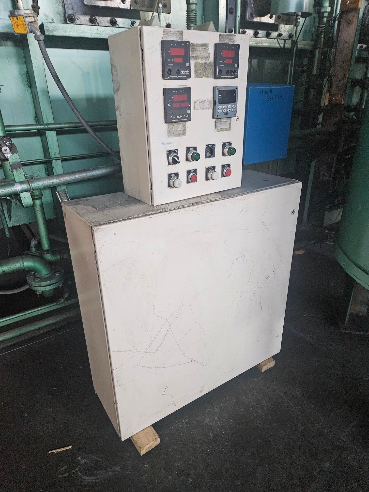 Electric 1400F Pit Temper 22" Dia x 26"