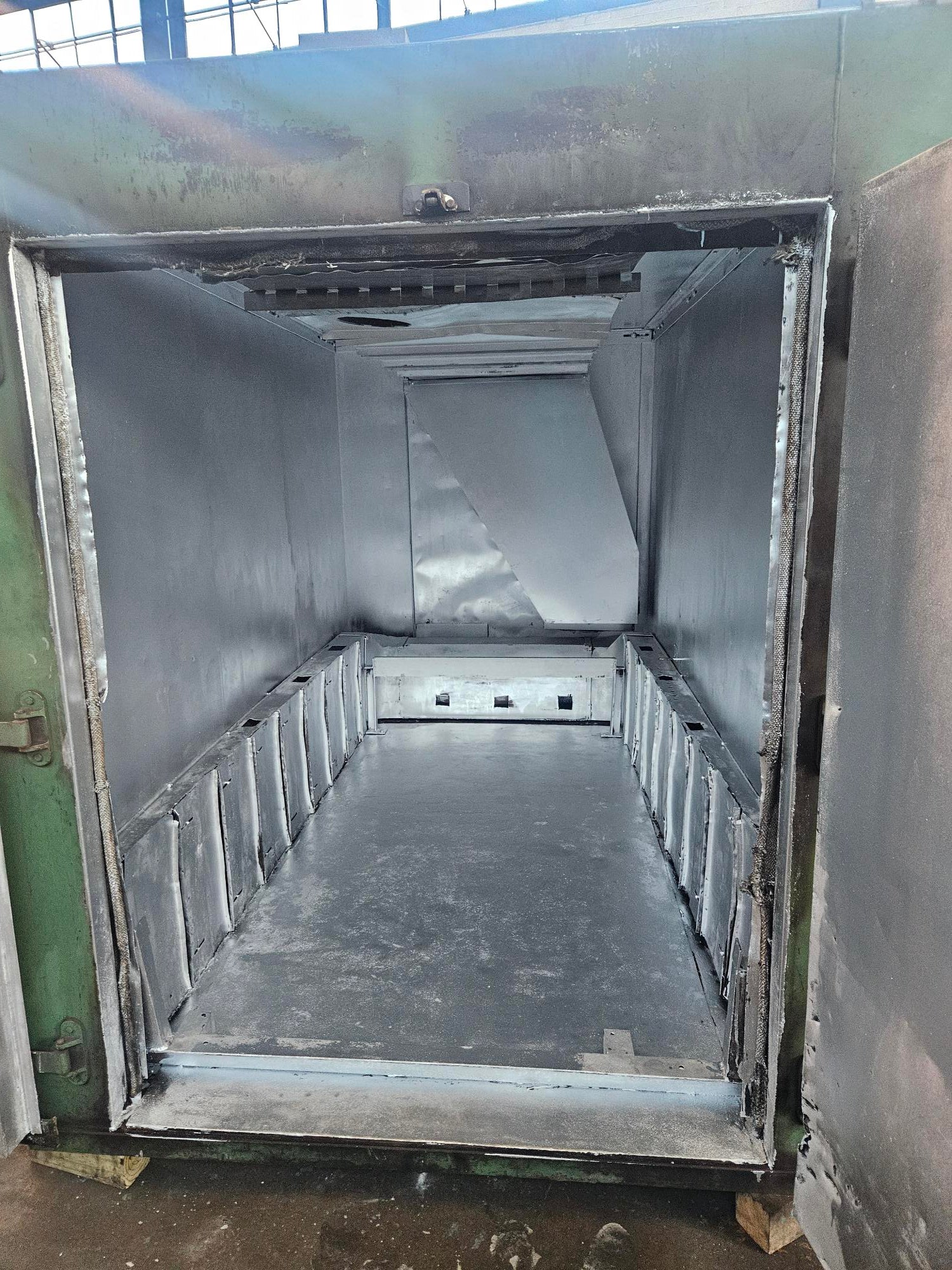 Gas 500F Walk-In Oven 54" x 96" x 72"