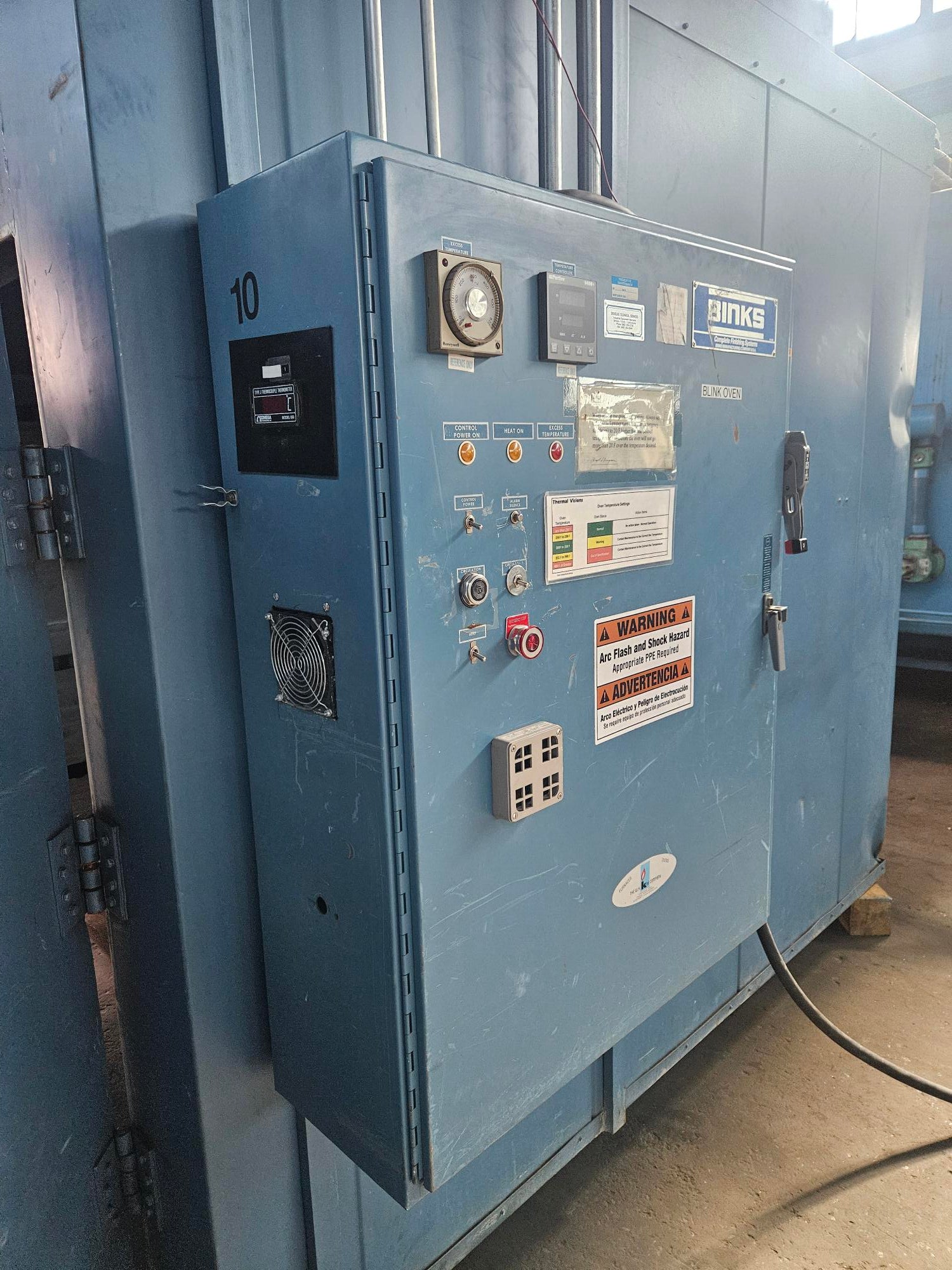 Walk-In Oven 72" x 96" x 72"