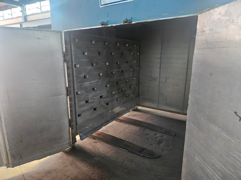 Walk-In Oven 72" x 96" x 72"