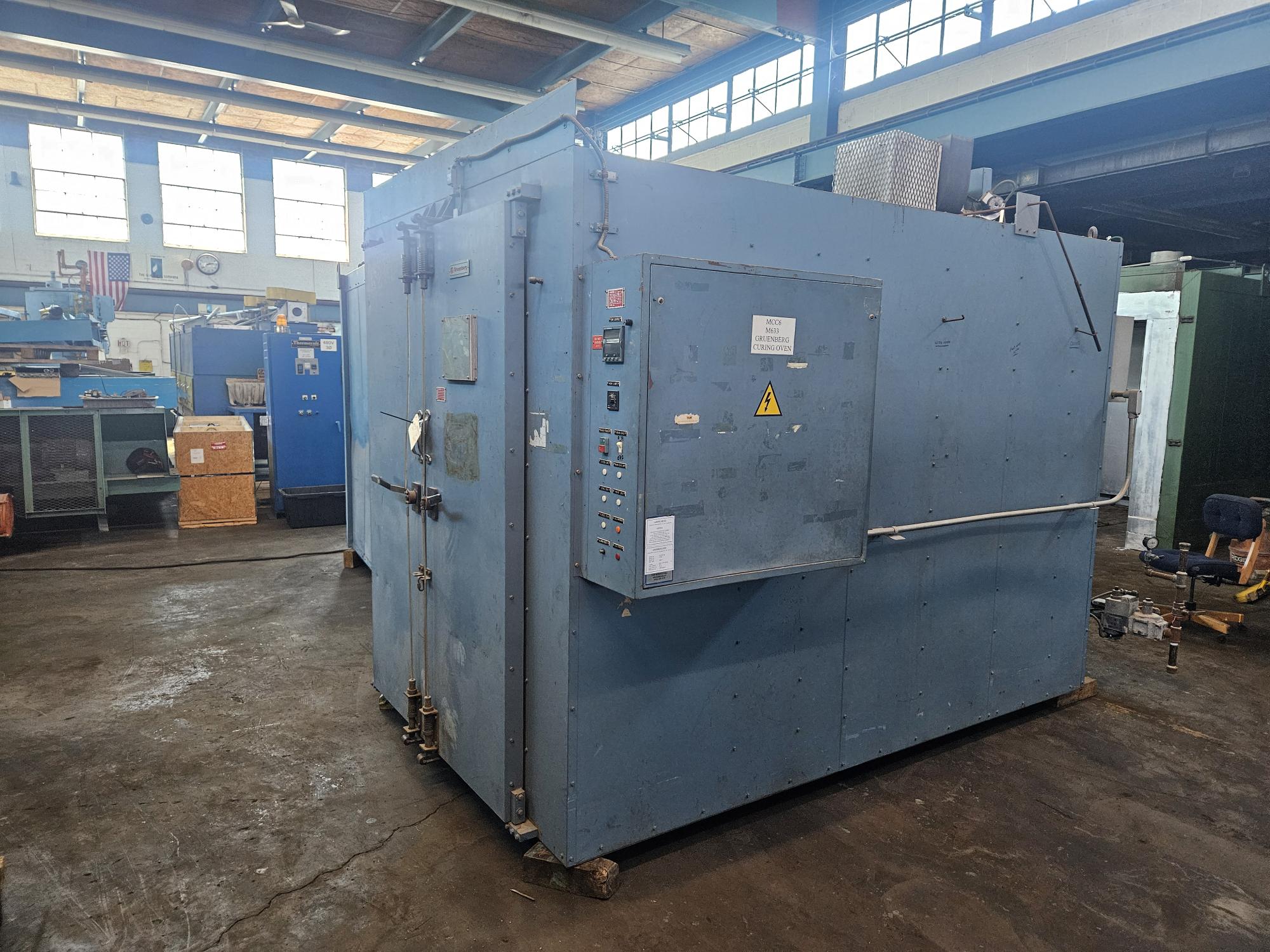 Gas 1200F Walk-In Oven 48" x 72" x 72"