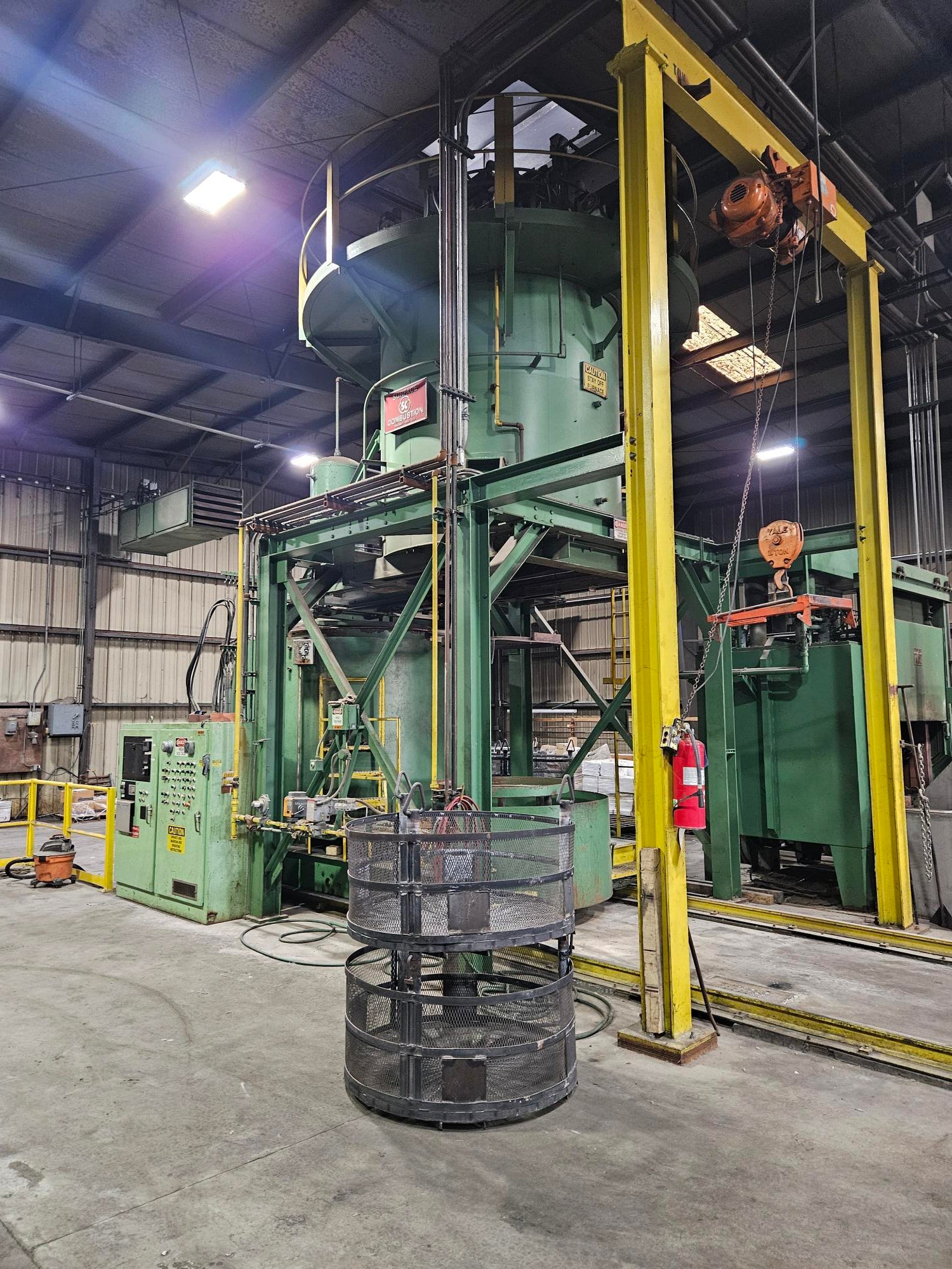 Gas 1200F Aluminum Drop Bottom Furnace