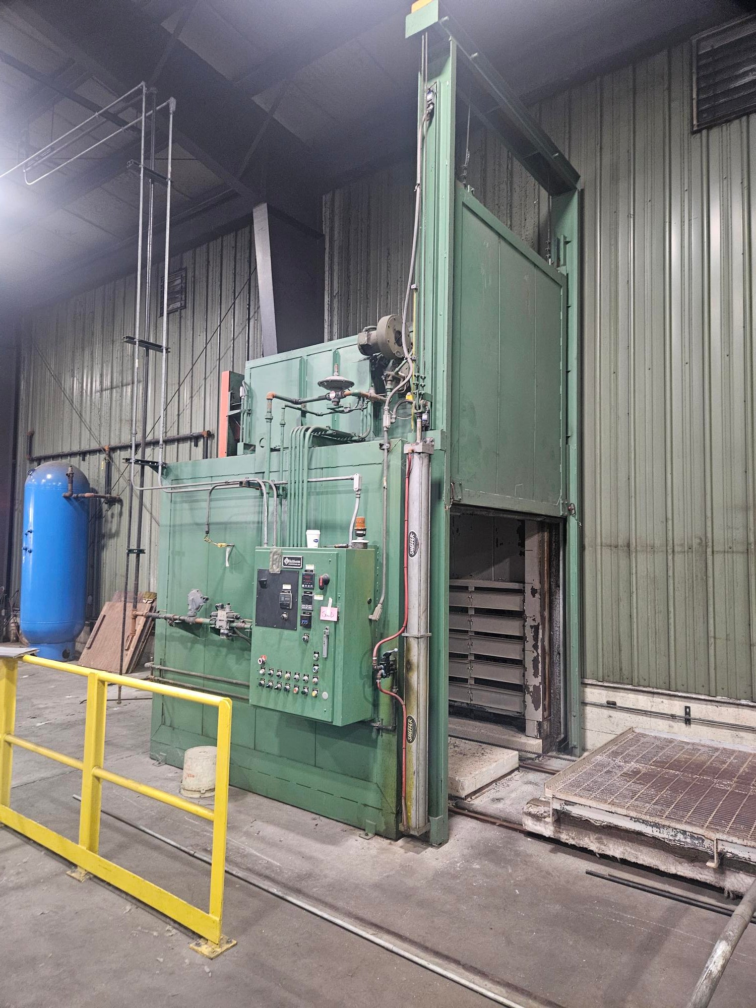 Gas 750F Walk-In Oven 72" x 90" x 84"