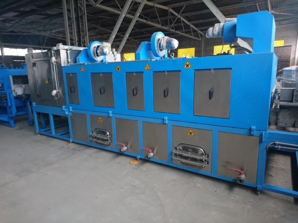 Industrial roller washing machine