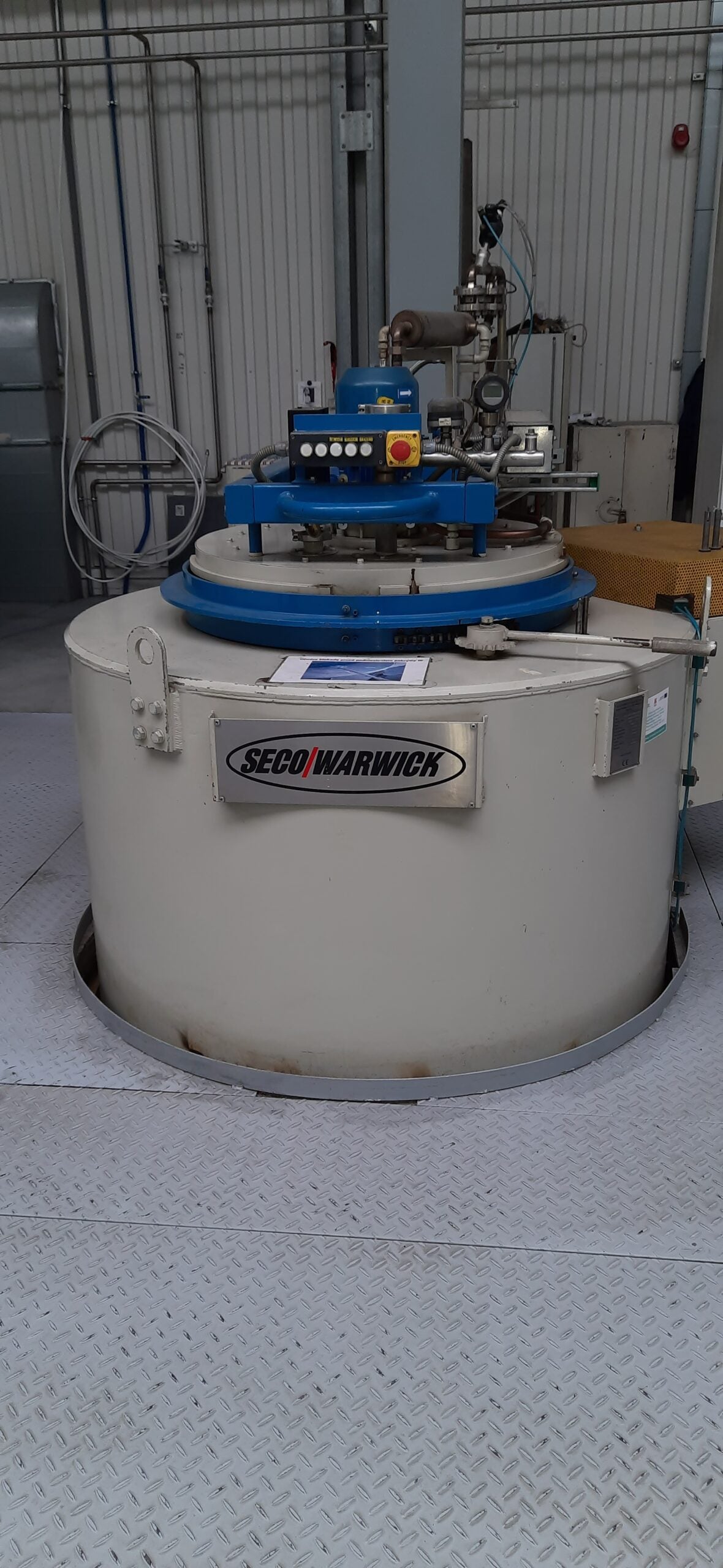 RETORT ELECTRIC PIT FURNACE