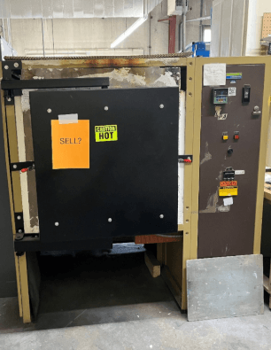 Lindberg Kiln - 20 cuft- Electric, 1200°C, 24" x 24" x 36"