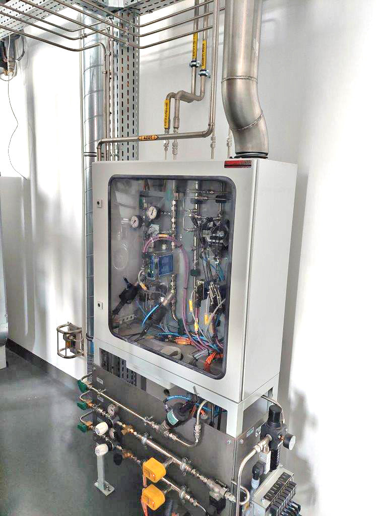 The vacuum furnace TYPE 200X1000
