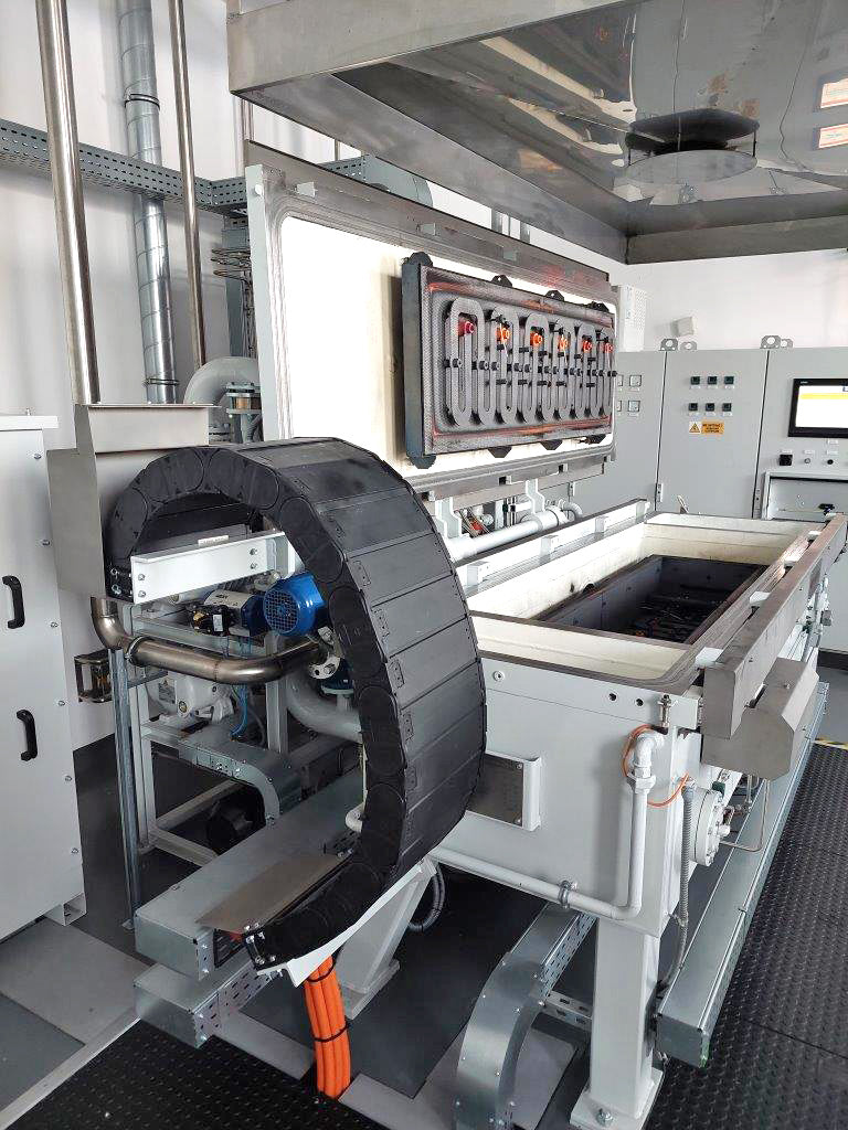 The vacuum furnace TYPE 200X1000