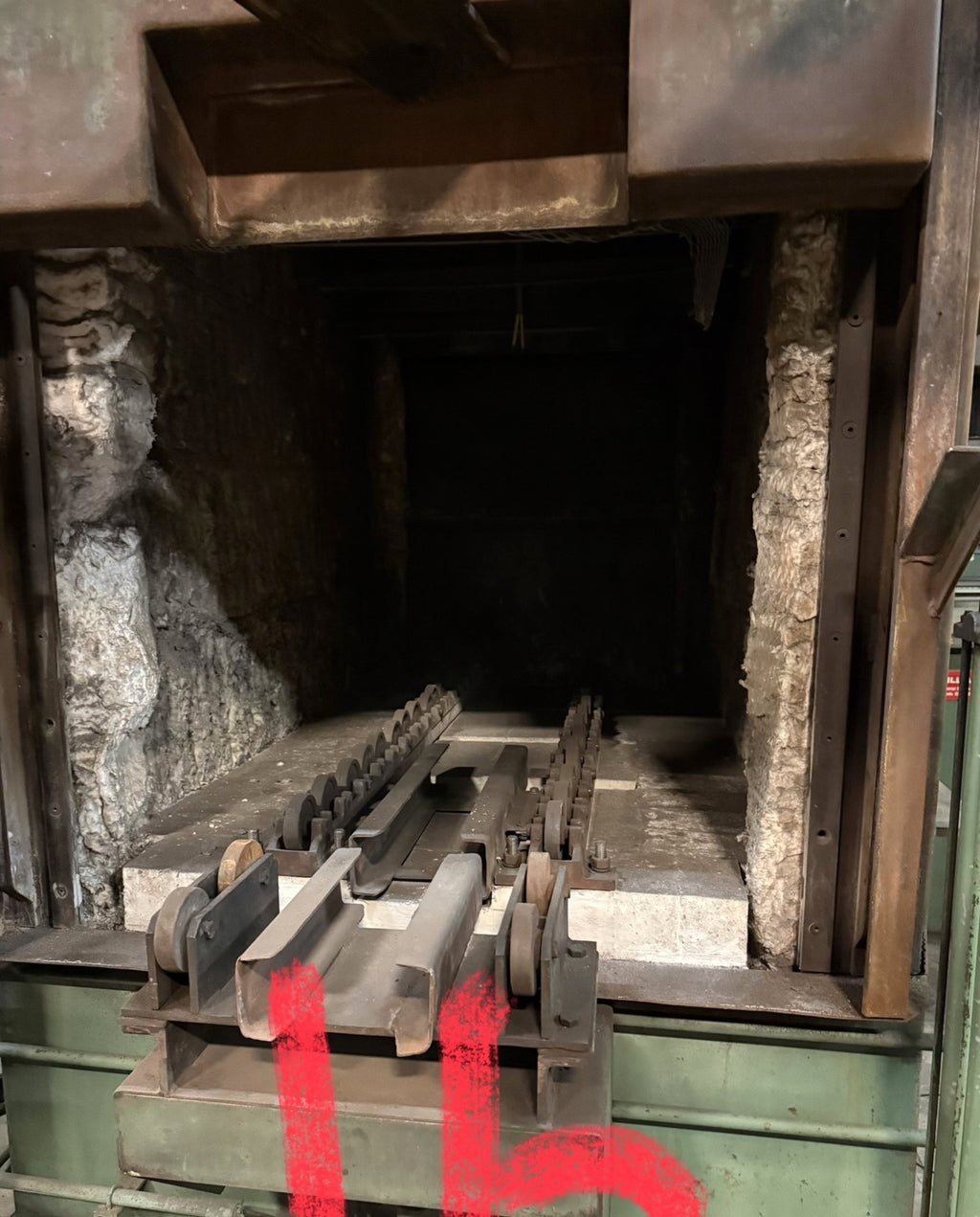 Batch Tempers 1400F, Gas 30" X 48" X 30" - 7 Available