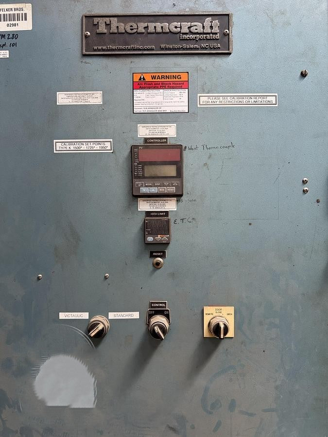 Electric Oven 48" x 48" x 72" 2200F