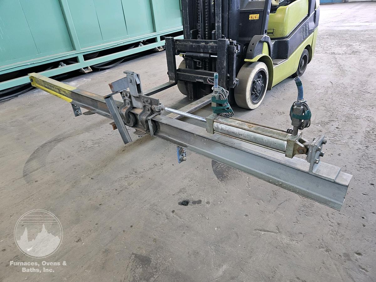 WS-210S Spinner Hanger