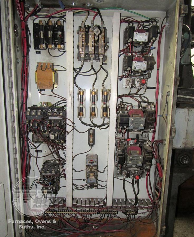 27" x 36" TUMBLAST w/Skip Hoist Loader
