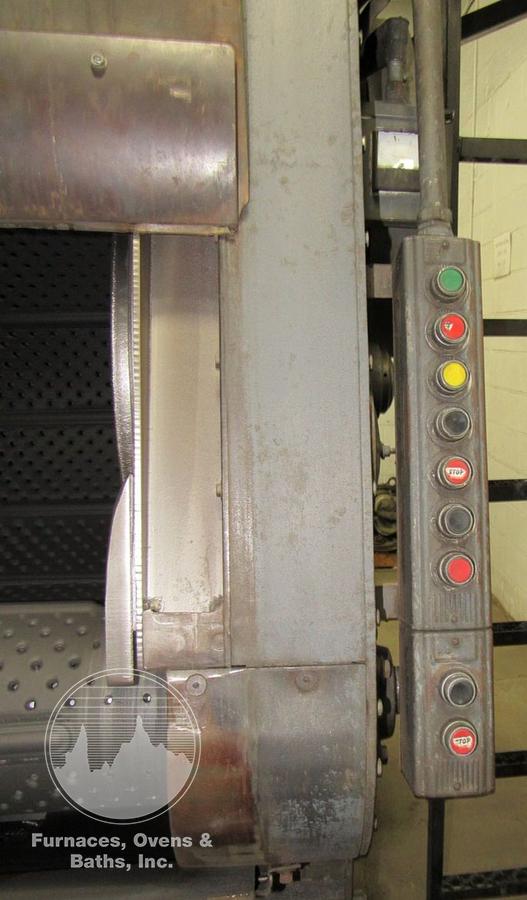 27" x 36" TUMBLAST w/Skip Hoist Loader