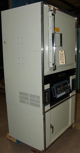 16.5''W x 19.7"H x 18"L Blue M 206 Inert Gas Clean Room Cabinet Oven, 500°F, 208V Single Phase