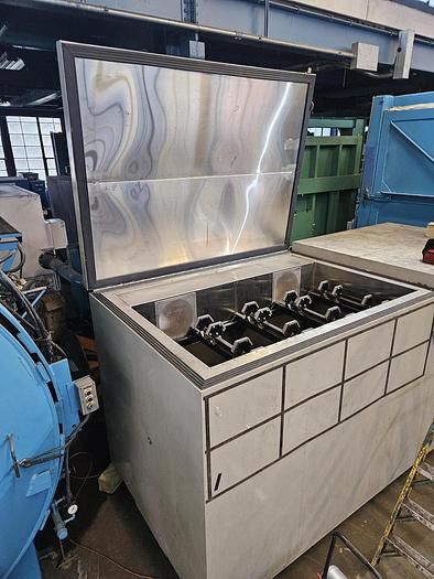 Webber AT90-120 Cryogenic Freezer